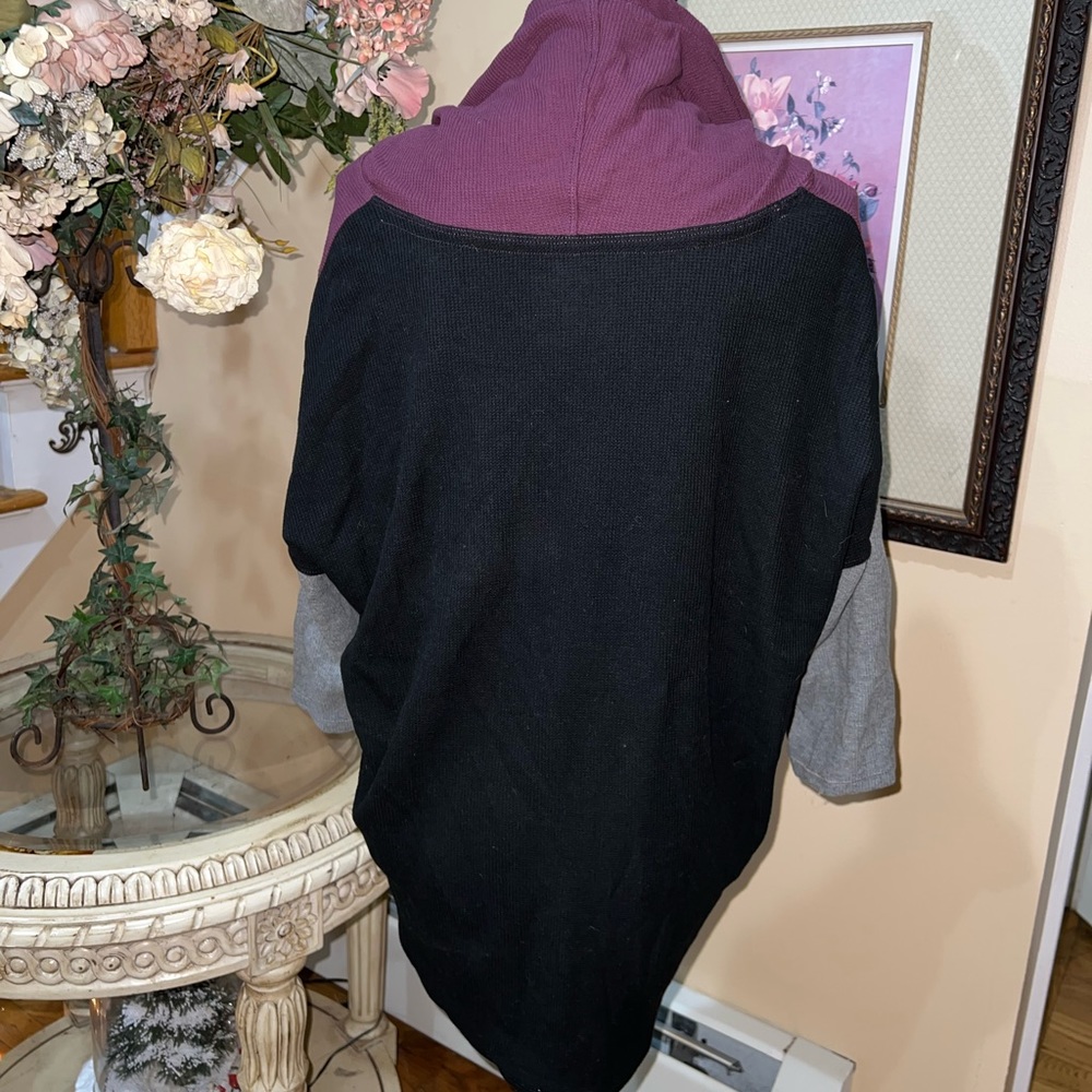 Calvin Klein Size Xl Pull Over Color Block - image 4